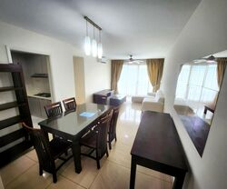 The Esparis (D18), Condominium #439437541
